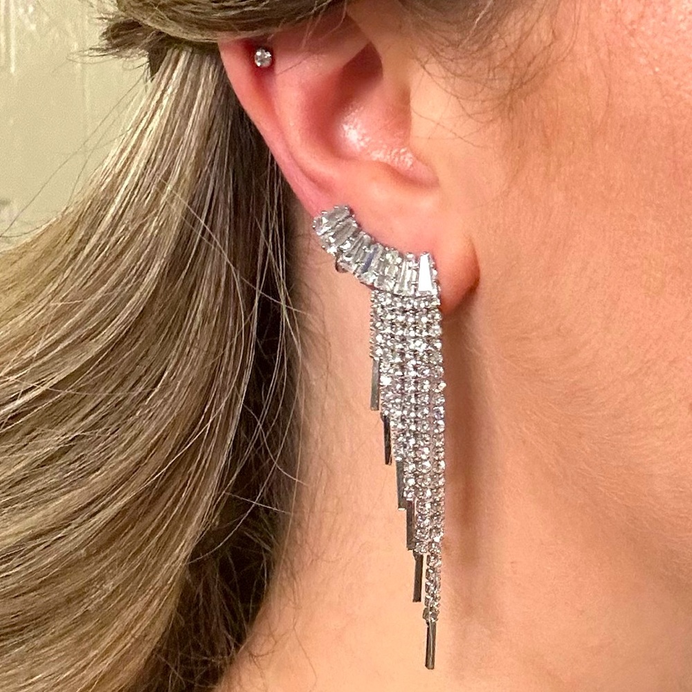 Silver rhinestone dangle earrings